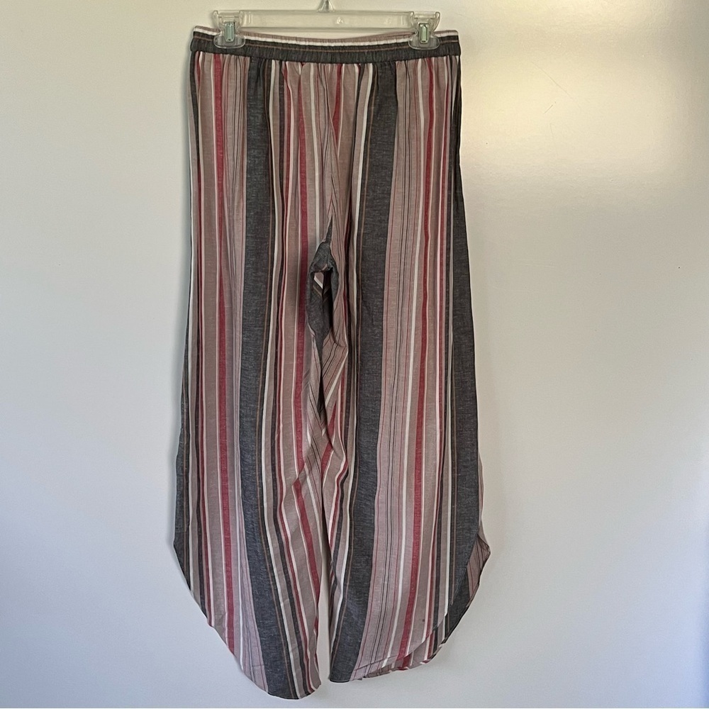 DREW Anthropology Whitney Lightweight Lagenlook Cottage
Linen Tulip split Pants - Picture 5 of 8